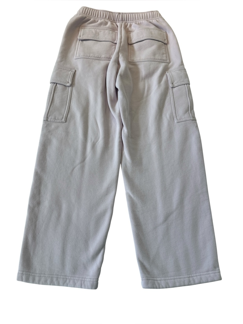 Aritzia Cozy Sweatfleece Mega Cargo™ Sweatpant in Lilac - Picture 11 of 14